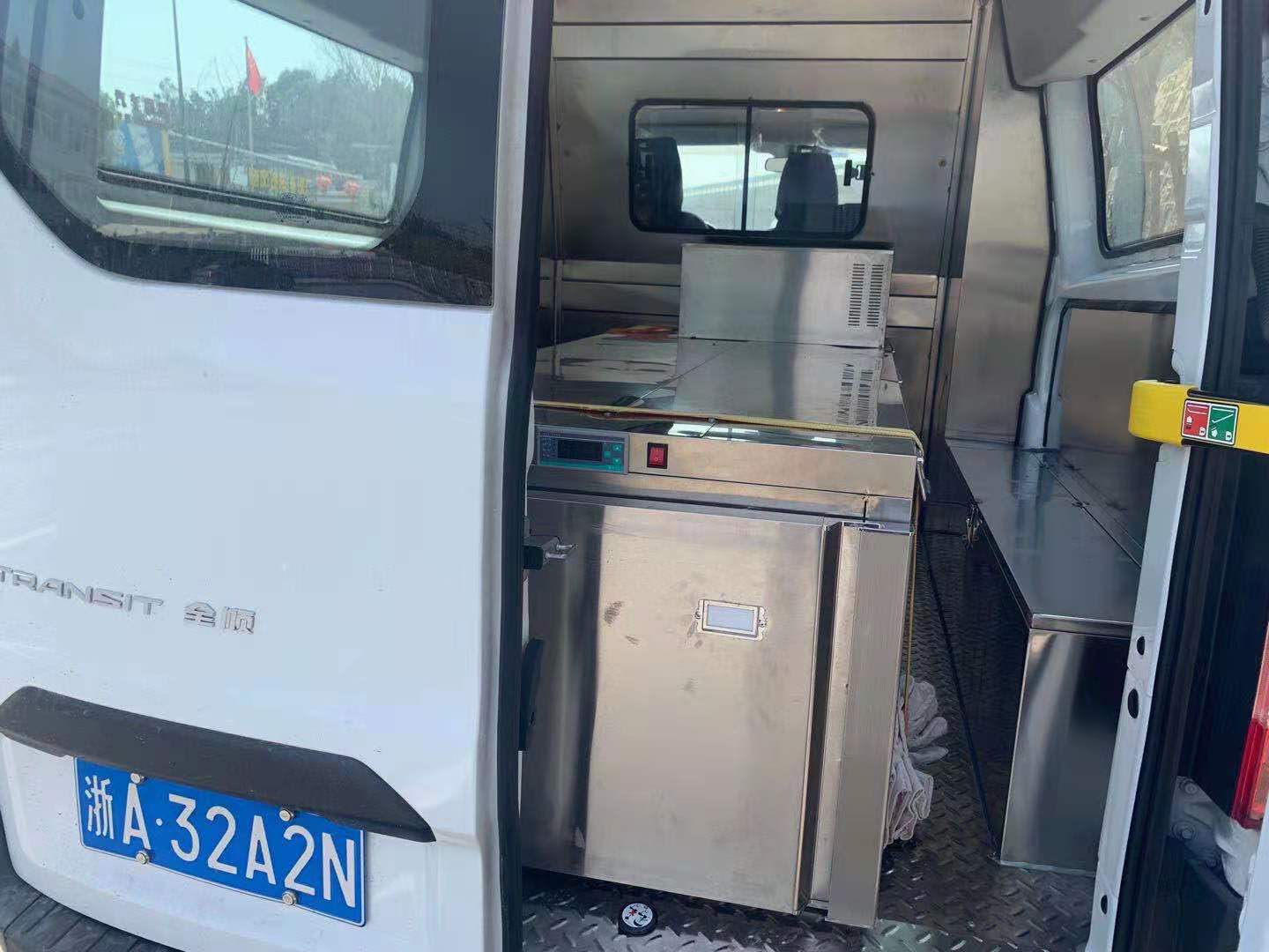 无锡灵车殡仪车 殡仪服务车电话